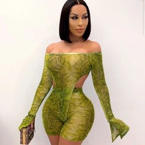 Two piece tosh snake legging set